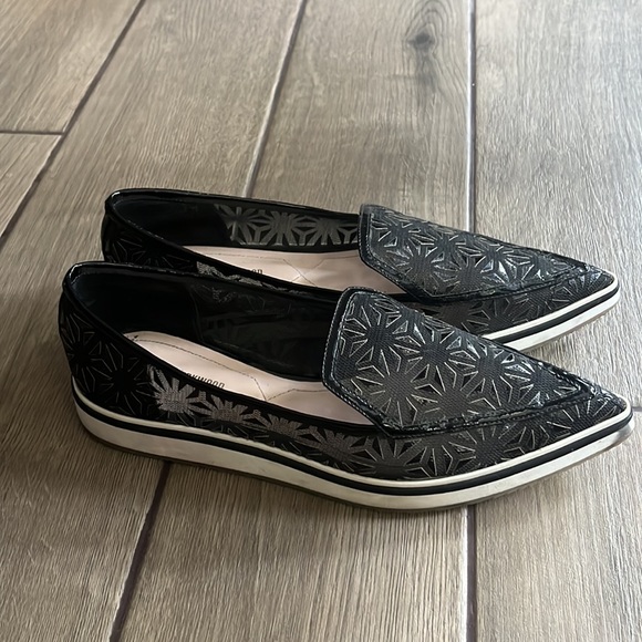 Nicholas Kirkwood Alona Microsole Laser-Cut Loafer Sneaker Flats US7 EU38 - Picture 4 of 7